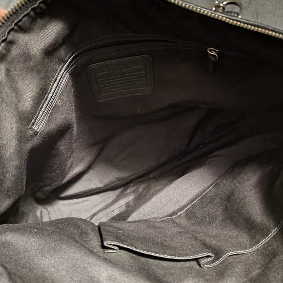 Coach Signature Kelsey Satchel - Picture 4 of 4